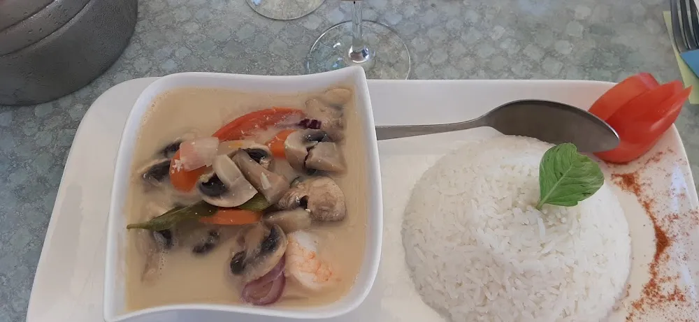 Soupe Aux Crevettes Et Legumes